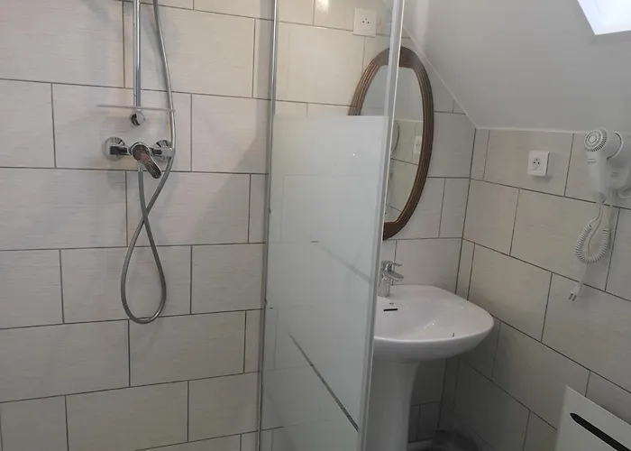 Au Terminus 3 Climatise בית נופש *